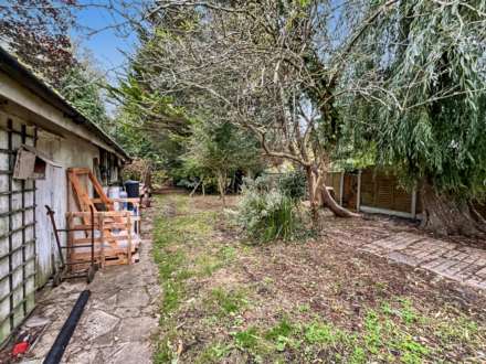 Hurn Road, Christchurch, Image 25