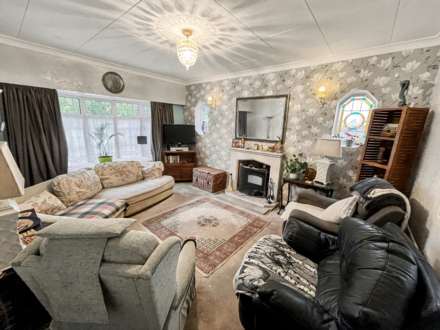 Hurn Road, Christchurch, Image 3