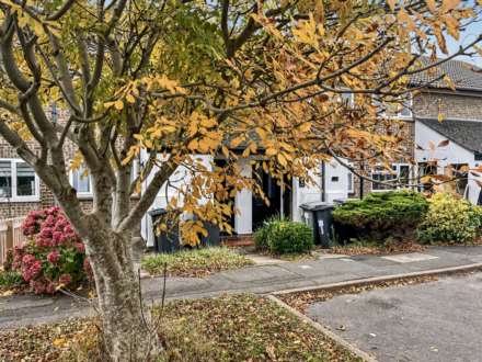 Throop, Bournemouth * Modern Retreat*, Image 18