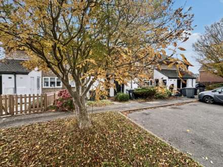 Throop, Bournemouth * Modern Retreat*, Image 19