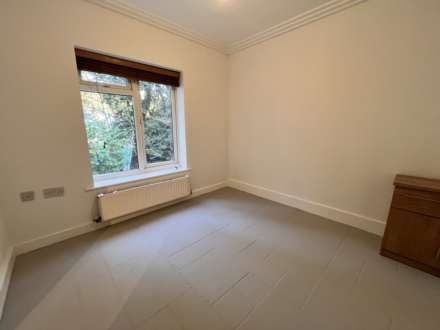 Central Bournemouth * Close To Pleasure Gardens*, Image 5