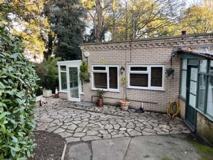 Central Bournemouth * Close To Pleasure Gardens*, Image 8