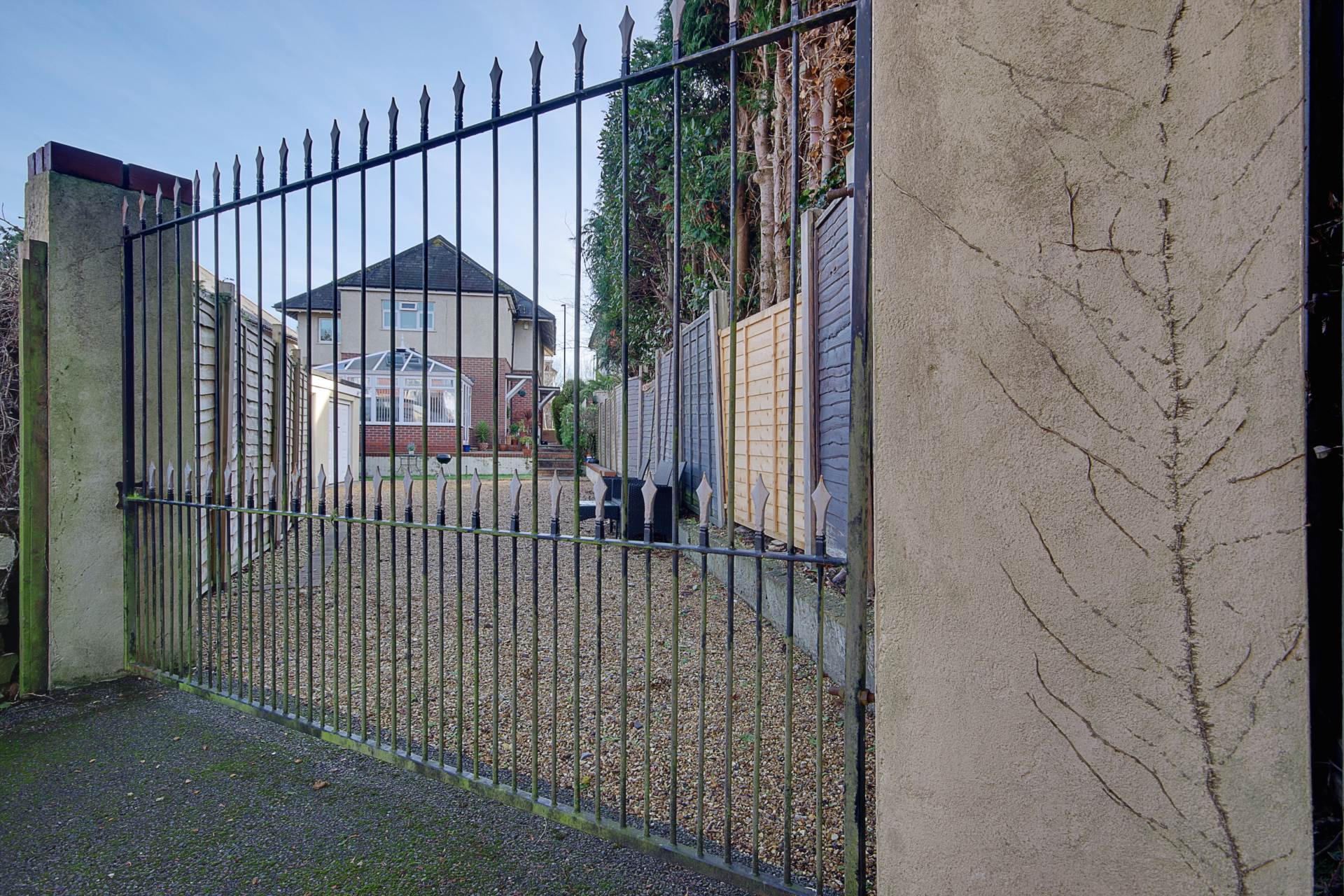 Queens Park South Drive, Bournemouth, Image 13