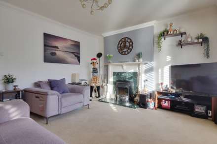 Queens Park South Drive, Bournemouth, Image 15