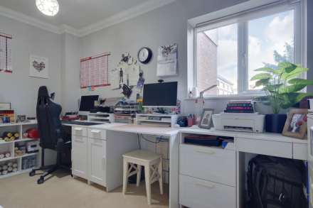 Queens Park South Drive, Bournemouth, Image 17