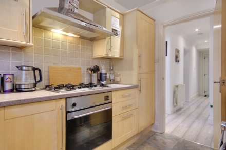 Queens Park South Drive, Bournemouth, Image 19