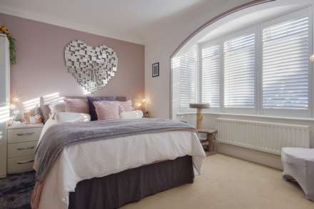 Queens Park South Drive, Bournemouth, Image 7