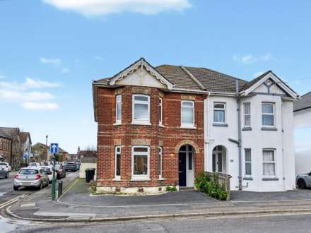 Winton, Bournemouth* 5 Bedroom Student House * £127pp*, Image 25