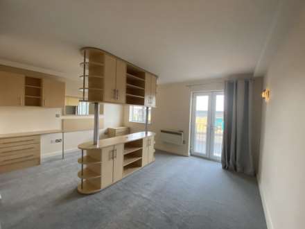 Castle Lane West, Bournemouth ( Great Investrment Opportunity ), Image 4