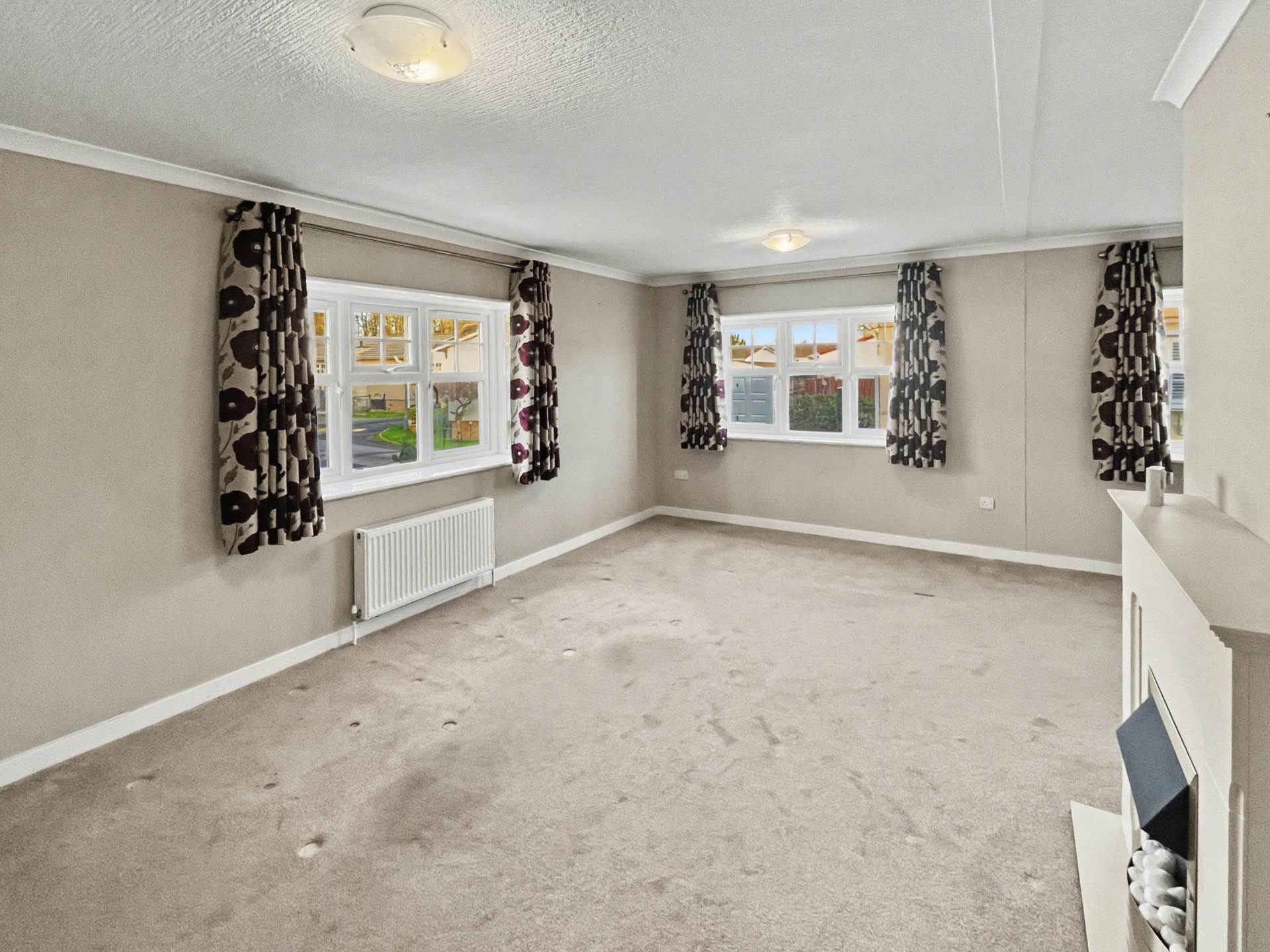 New Road, Bournemouth * Park Home*, Image 13