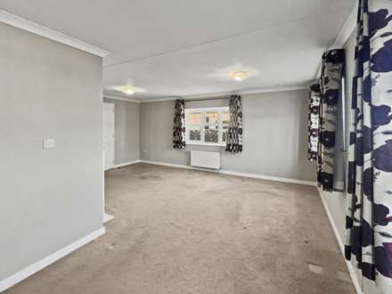 New Road, Bournemouth * Park Home*, Image 14