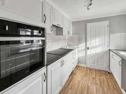 New Road, Bournemouth * Park Home*, Image 15