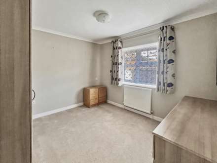 New Road, Bournemouth * Park Home*, Image 6