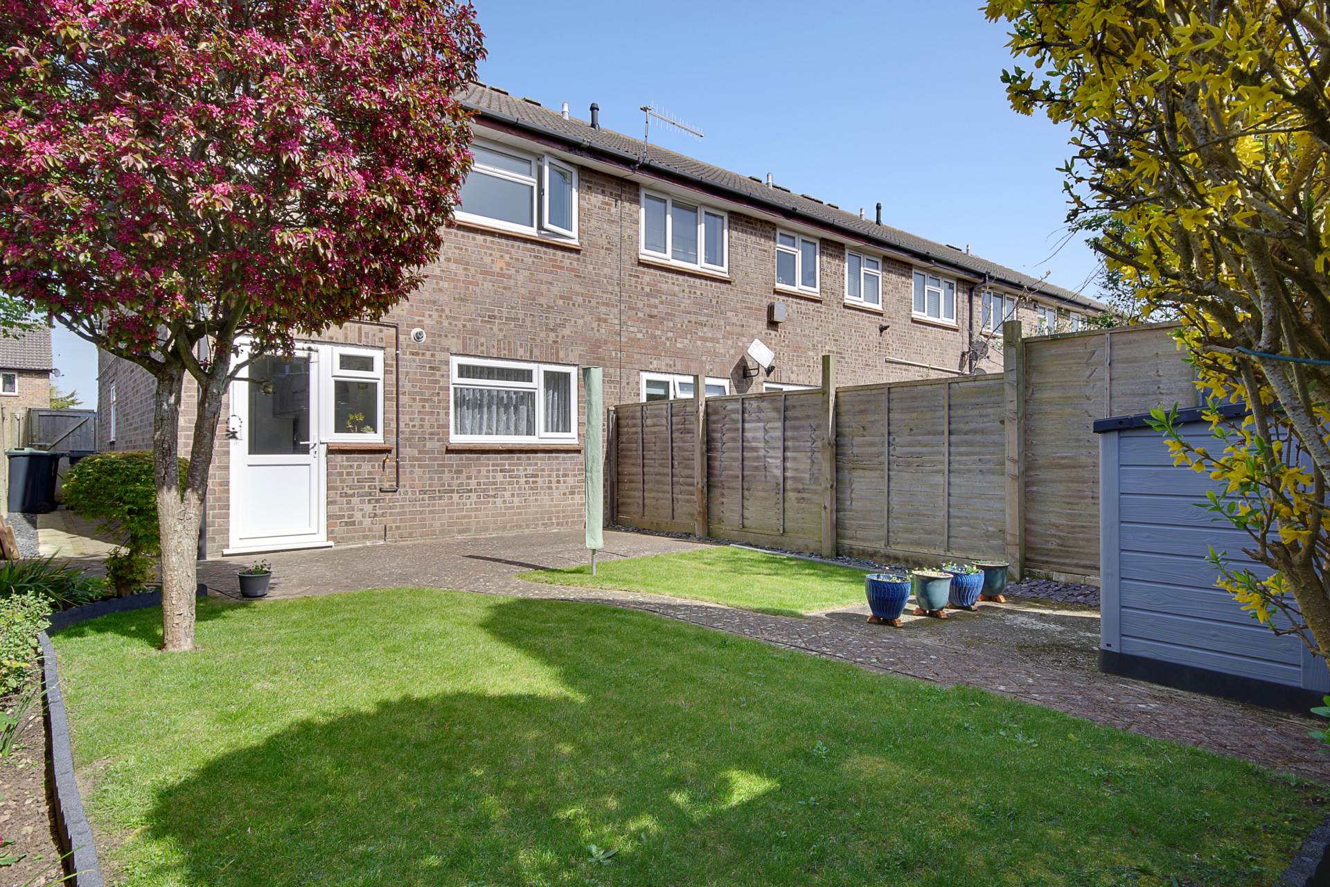 Throop, Bournemouth * Superb Garden Flat*, Image 24