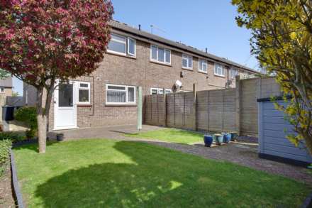 Throop, Bournemouth * Superb Garden Flat*, Image 24