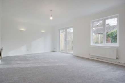 Christchurch/Purewell * Family Home*, Image 2