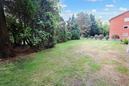 Dean Park Road, Dean Park* Available now*, Image 12