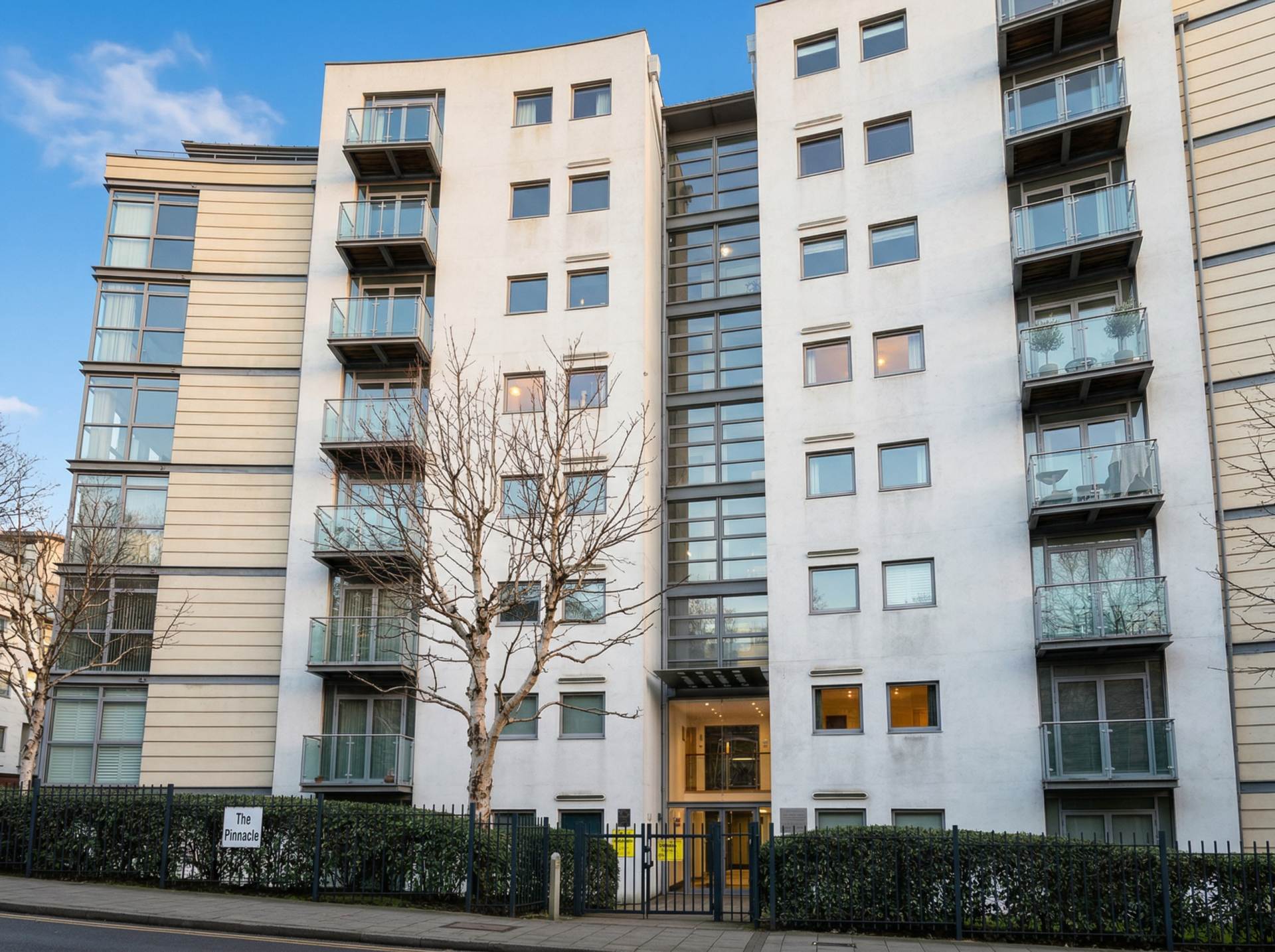 Three Bedroom Apartment at The Pinnacle, Bournemouth Town Centre, Image 1