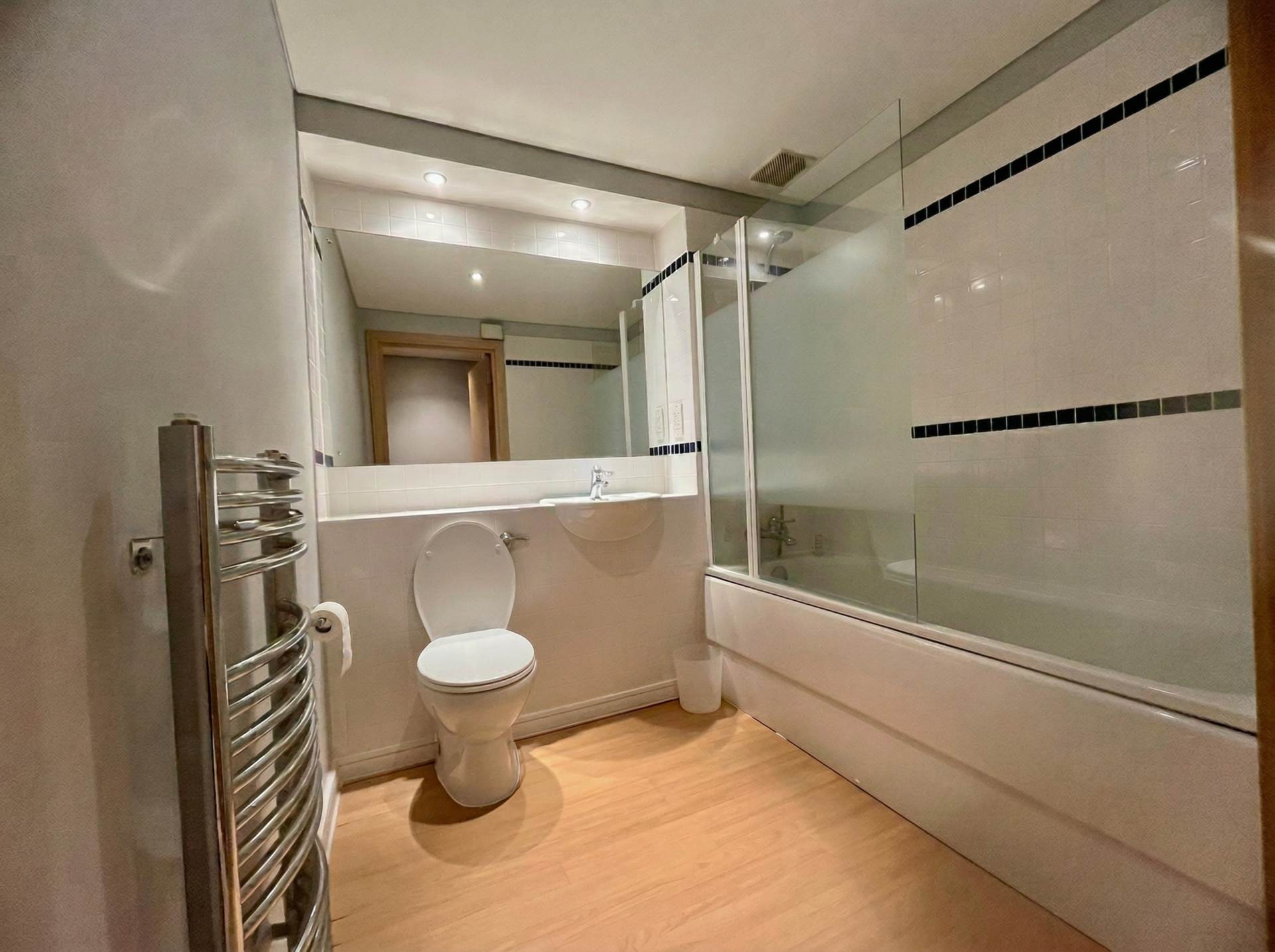 Three Bedroom Apartment at The Pinnacle, Bournemouth Town Centre, Image 7