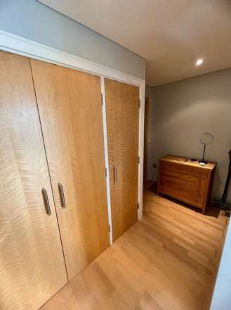 Three Bedroom Apartment at The Pinnacle, Bournemouth Town Centre, Image 8