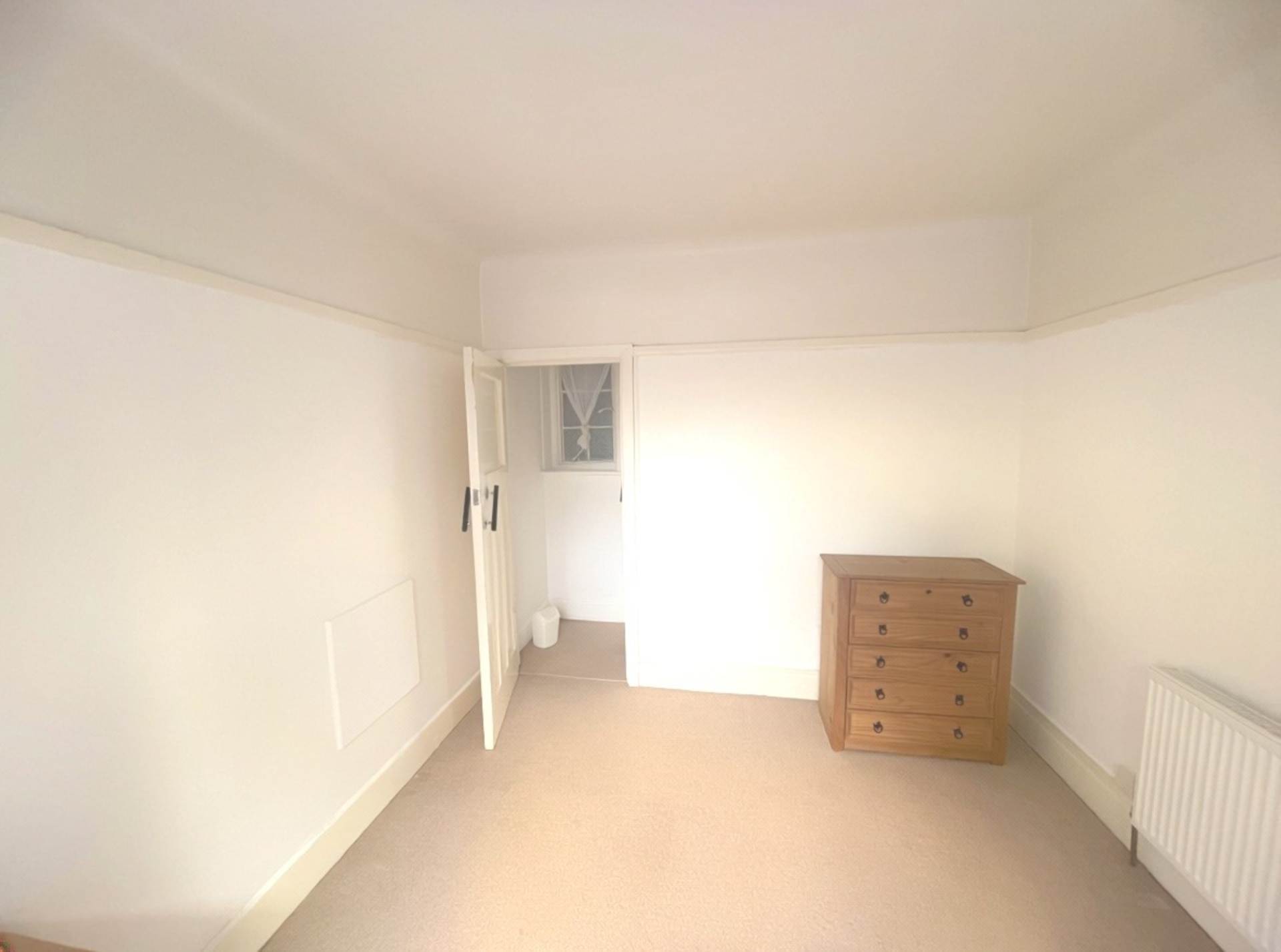 East Cliff, Bournemouth *Minutes from the Beach*, Image 10