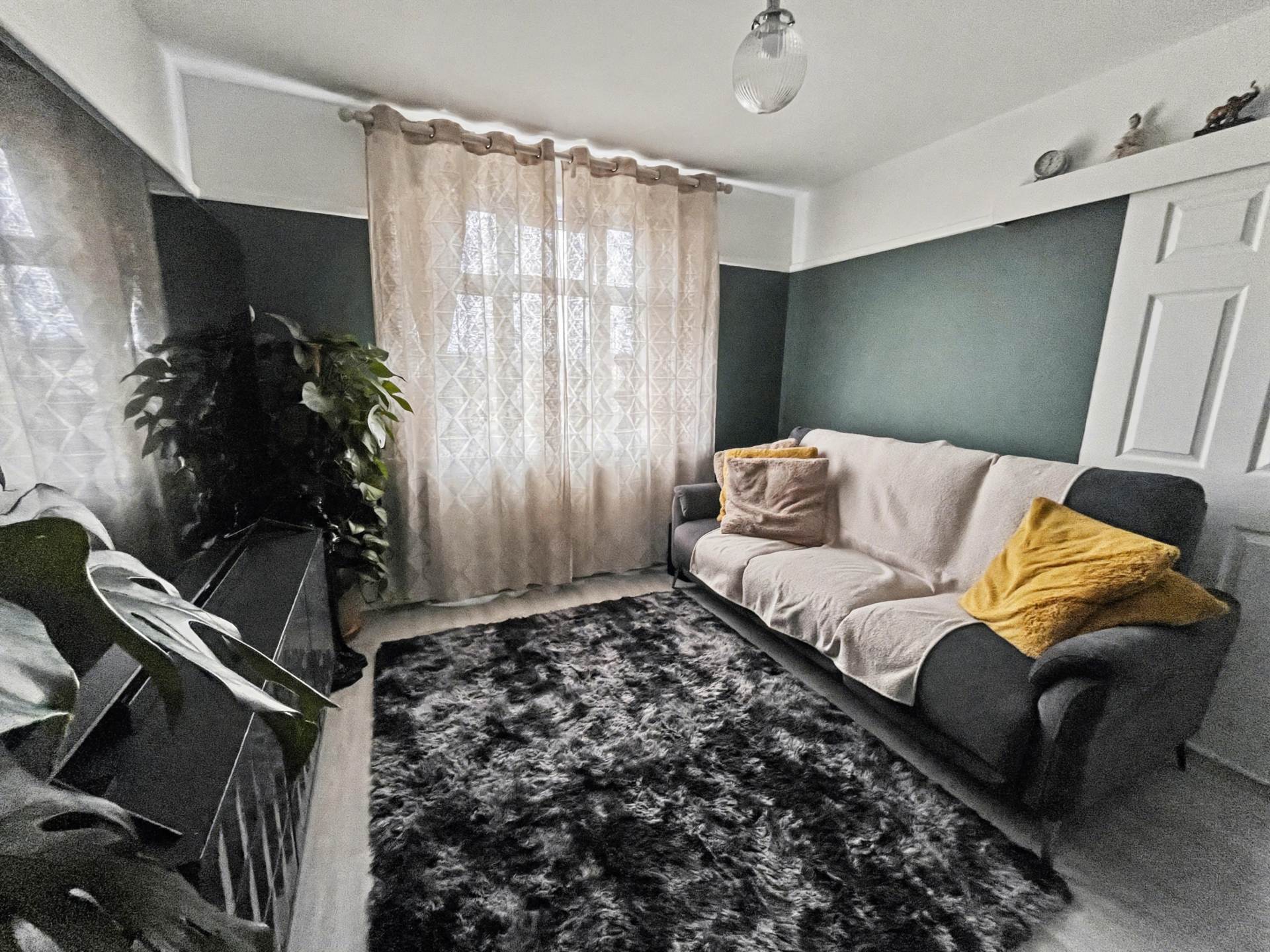 Ensbury Park * Garden Flat*, Image 13