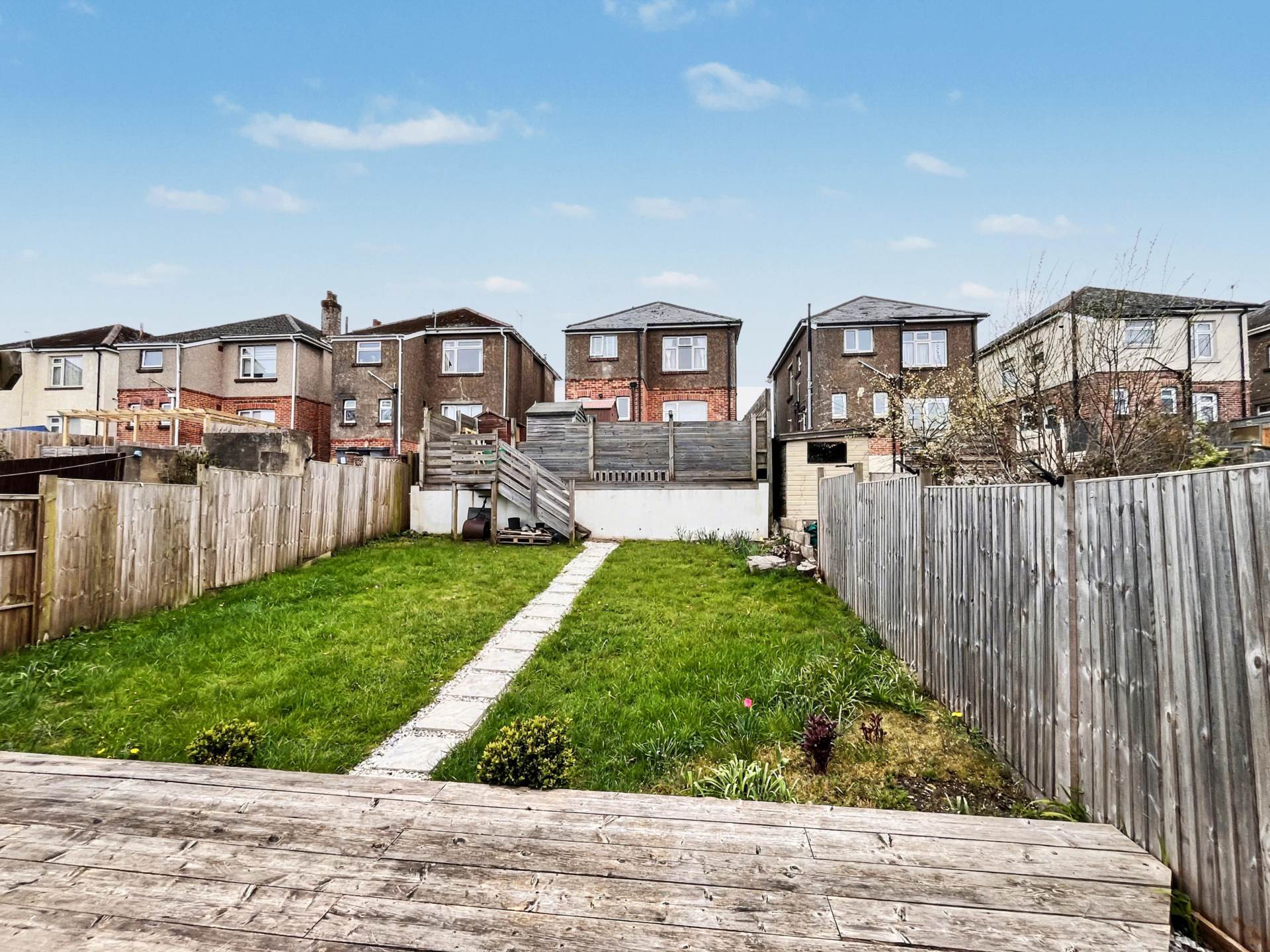 Ensbury Park * Garden Flat*, Image 20