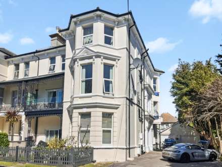 Boscombe Spa Village * Balcony Flat *, Image 11