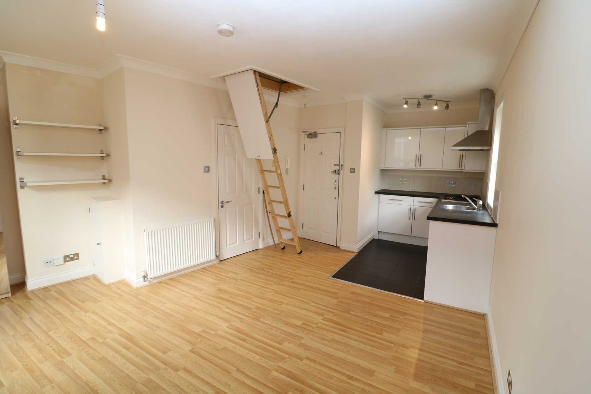 Eldon Place, Westbourne * Studio Apartment*, Image 7