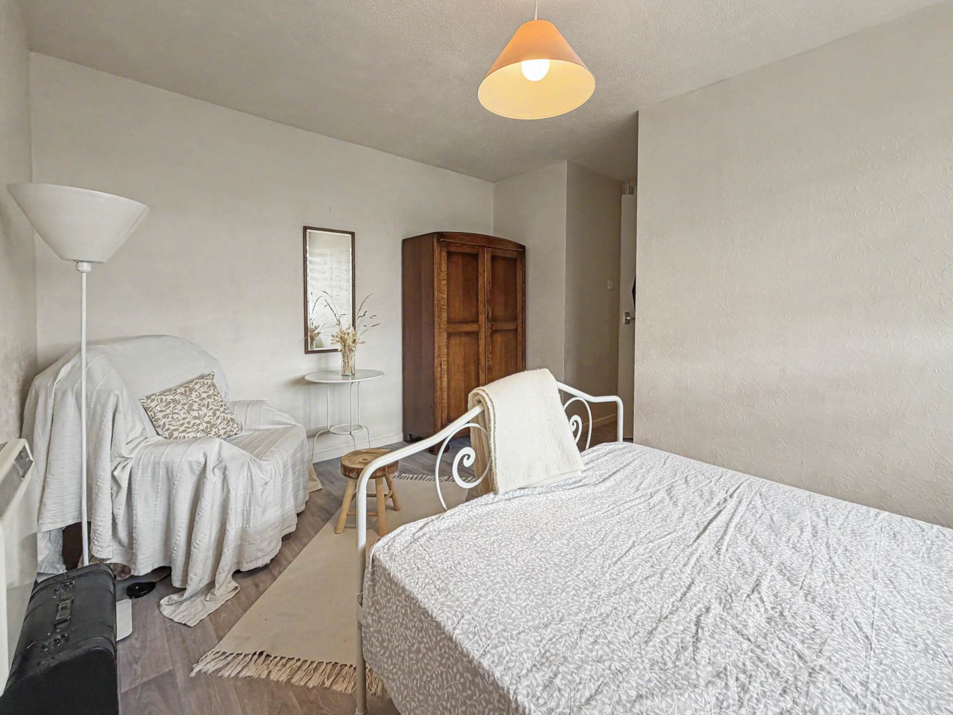Charming & Impeccable Three-Bedroom Home in a Peaceful Bournemouth Cul-de-Sac, Image 20