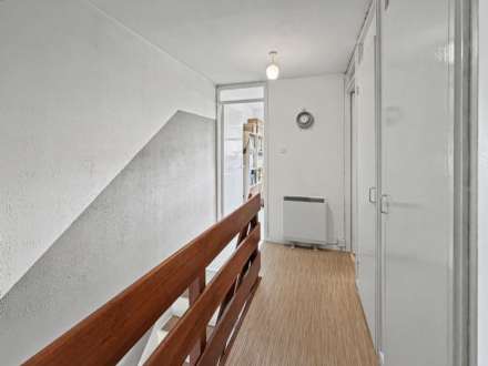 Charming & Impeccable Three-Bedroom Home in a Peaceful Bournemouth Cul-de-Sac, Image 22