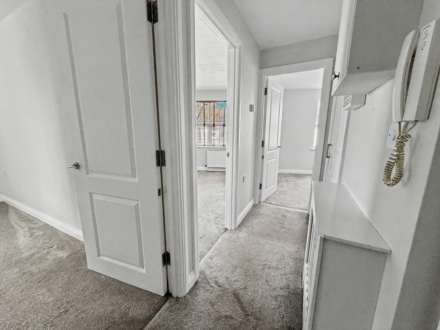 Central Bournemouth Flat, BH1, Image 10
