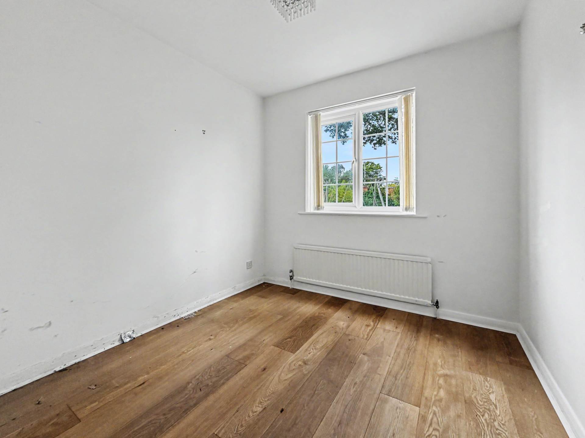 West Christchurch, Dorset * Bungalow *, Image 16