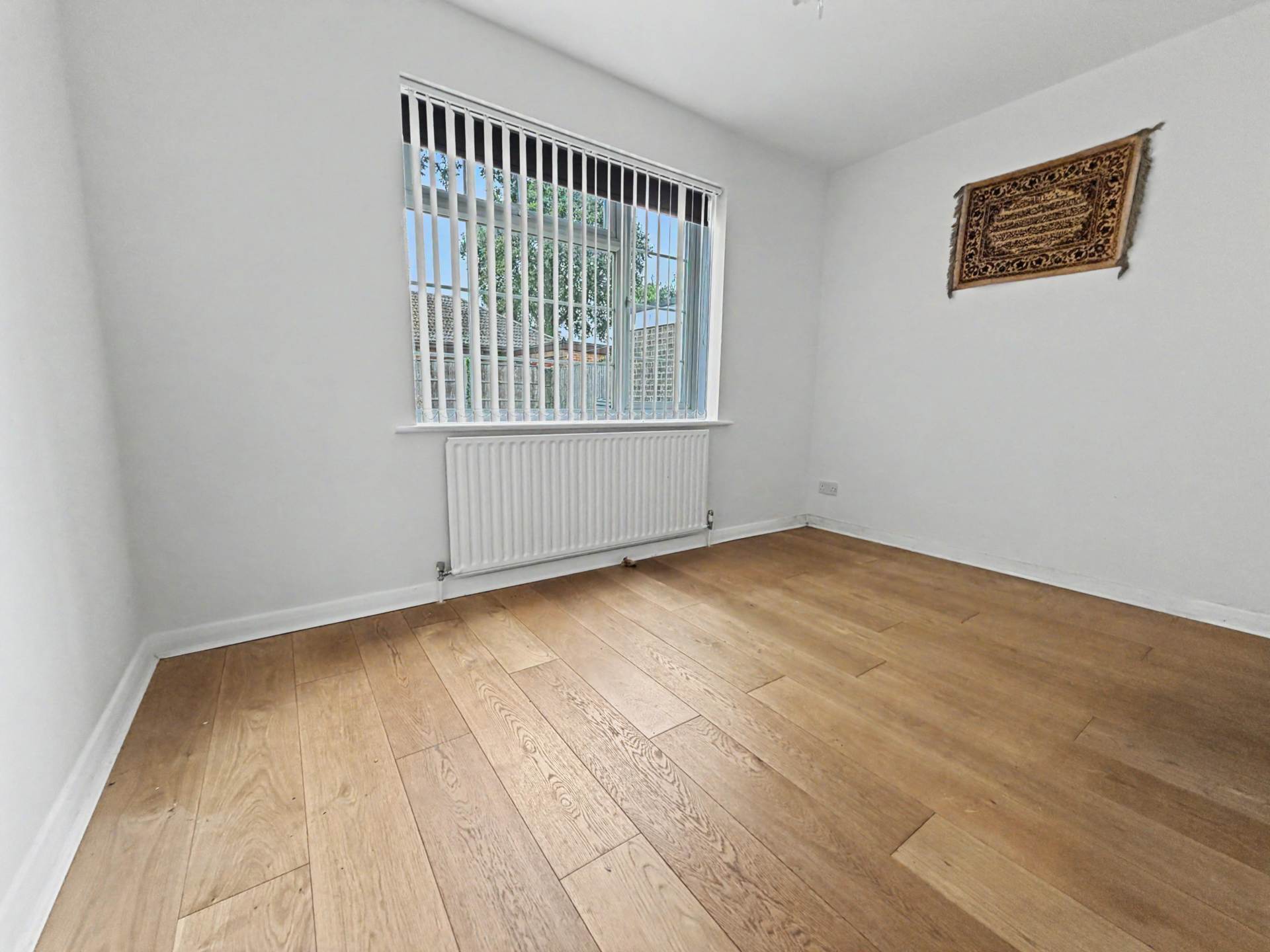 West Christchurch, Dorset * Bungalow *, Image 5