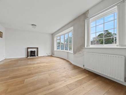 West Christchurch, Dorset * Bungalow *, Image 11