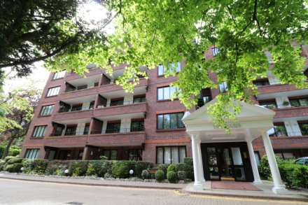 2 Bedroom Flat, Please apply online for this property in Branksome Park, Poole BH13 6AP