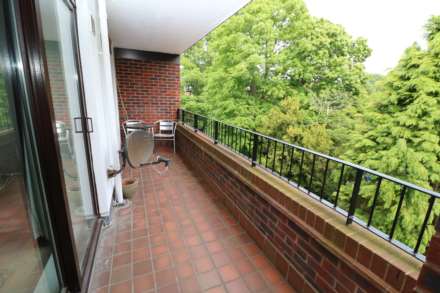 Please apply online for this property in Branksome Park, Poole BH13 6AP, Image 4