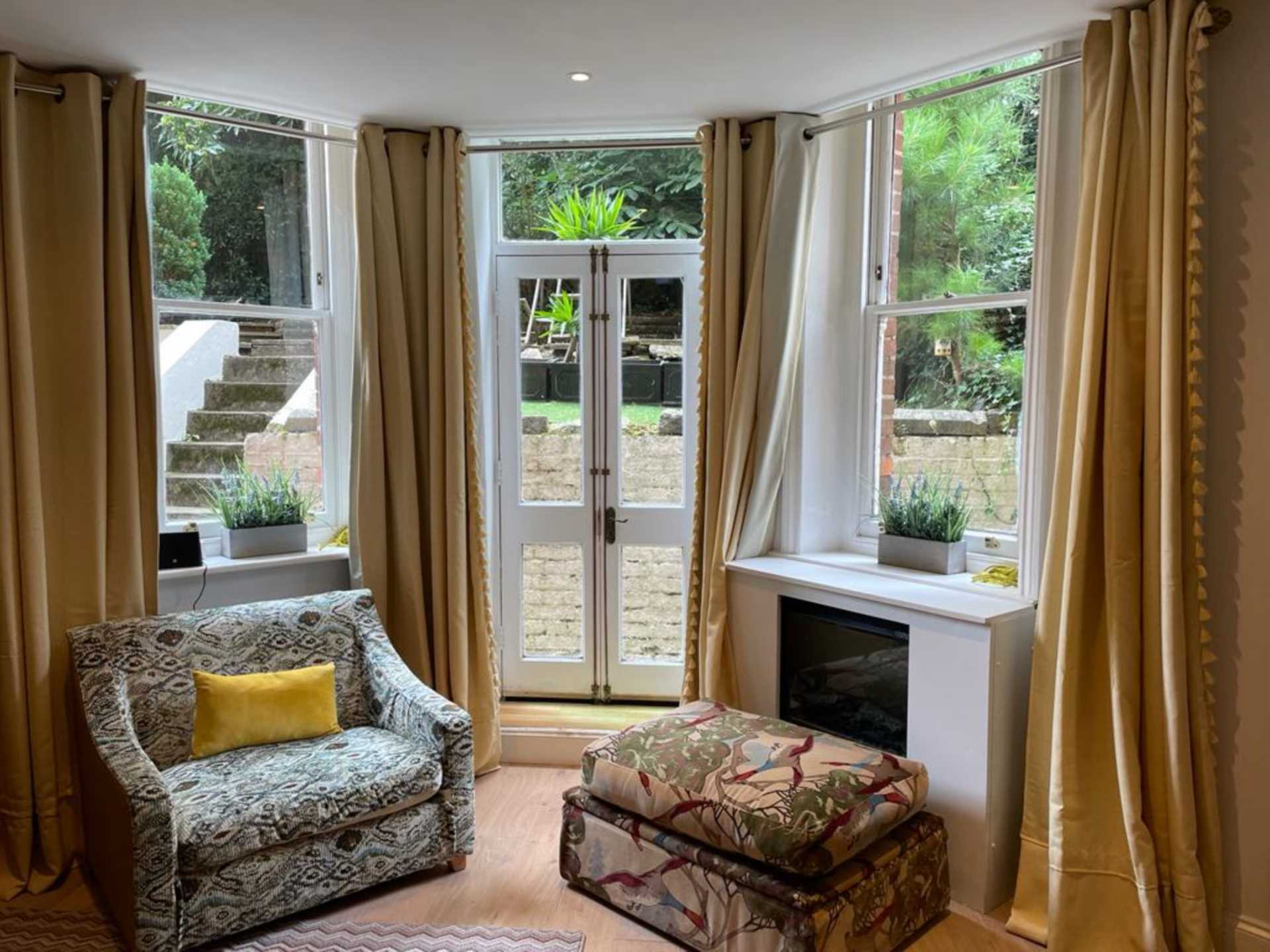 West Cliff with garden, Bournemouth, Image 3
