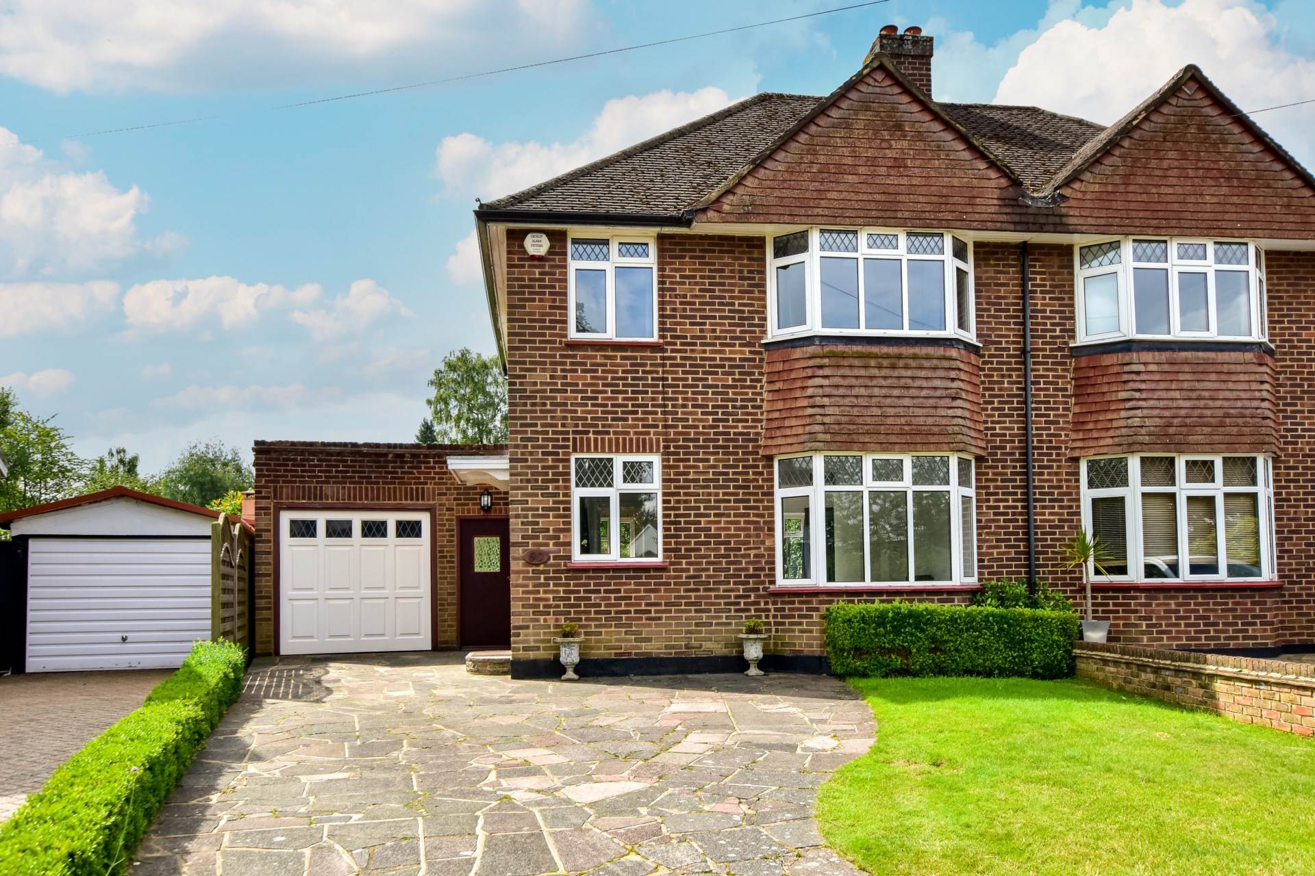 Oaklands Avenue
