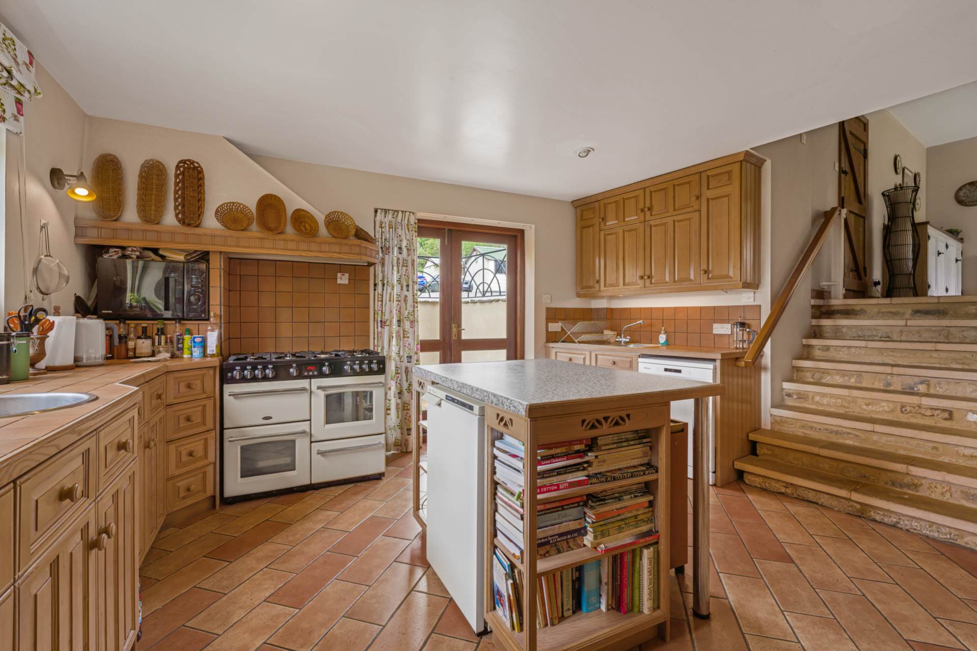 Woodmancote, Cheltenham, Gloucestershire, Image 13