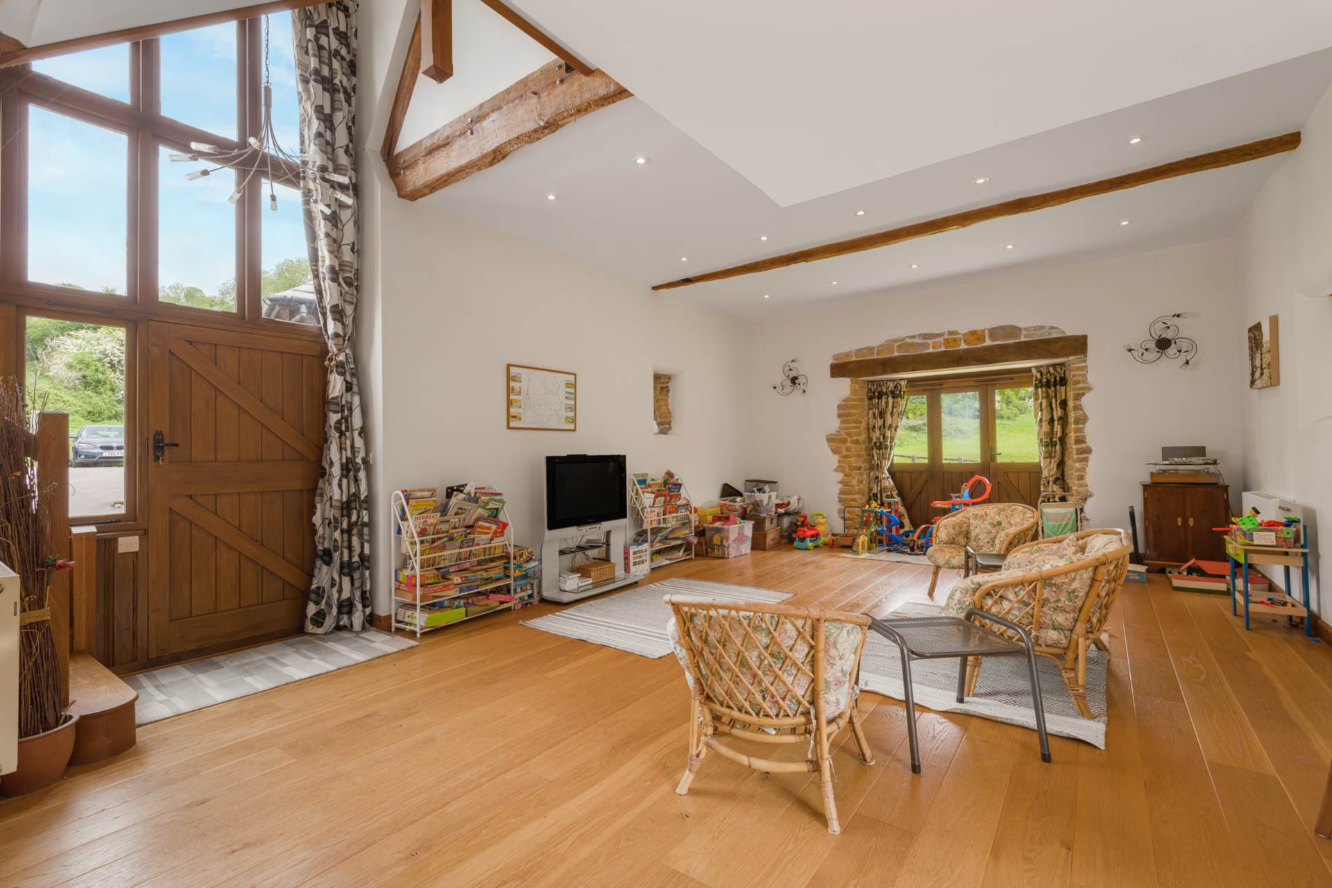 Woodmancote, Cheltenham, Gloucestershire, Image 16