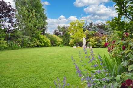 Church Lane, Hardwicke, Gloucestershire, Image 3