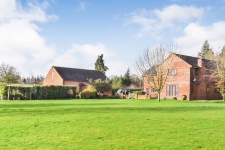 5 Bedroom Detached, Churcham, Gloucestershire