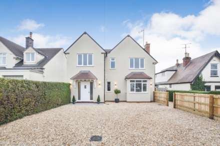 4 Bedroom Detached, Gretton Road, Winchcombe, Cheltenham, Gloucestershire