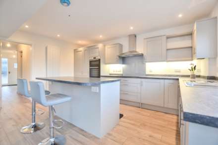 Gretton Road, Winchcombe, Cheltenham, Gloucestershire, Image 10