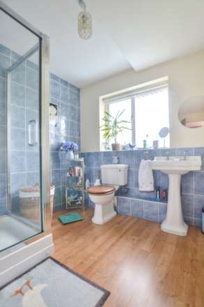 Old Tewkesbury Road, Norton, Gloucestershire, Image 11