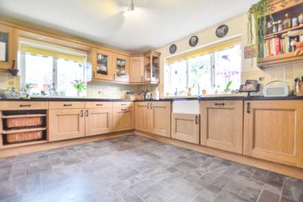 Old Tewkesbury Road, Norton, Gloucestershire, Image 8