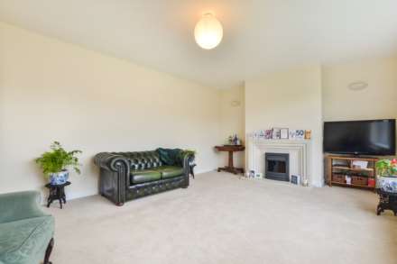 College Road, Bredon, Tewkesbury, Image 3