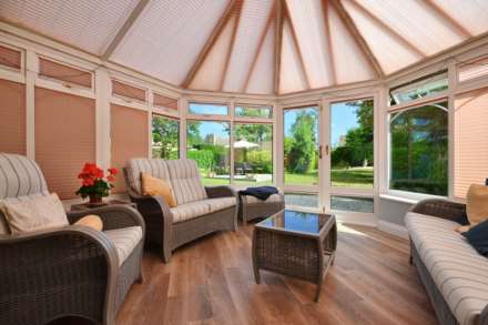 Lower Lane, Kinsham, Tewkesbury, Gloucestershire, Image 5
