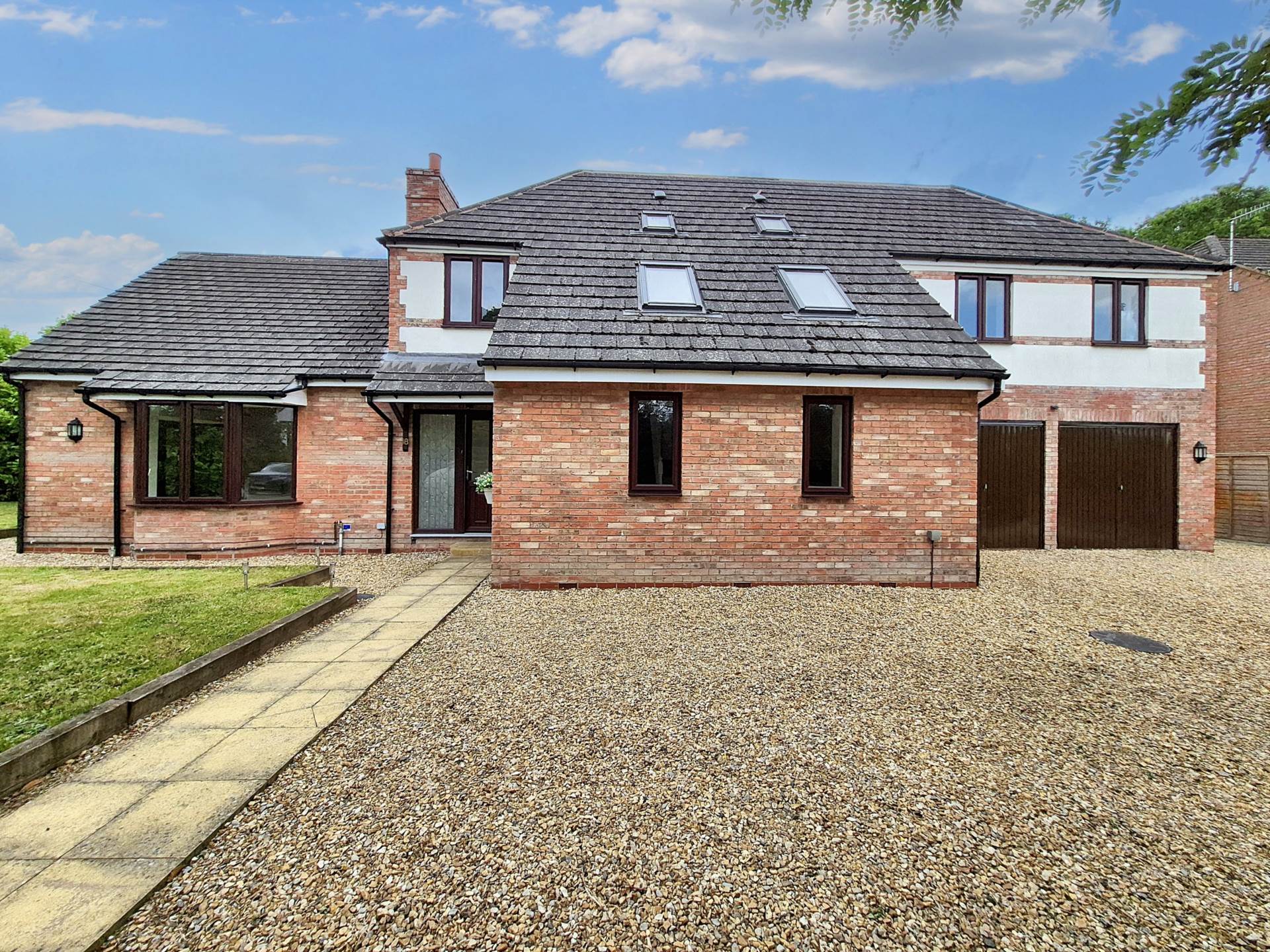 Court Road, Strensham, Worcestershire, Image 1